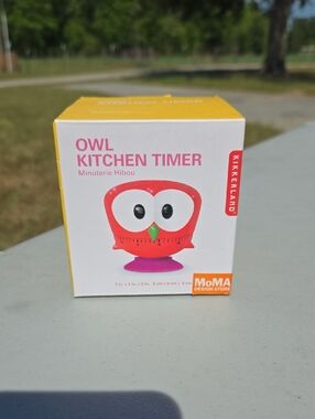 Kikkerland Owl Kitchen Timer - Red with Purple Base and Green Beak